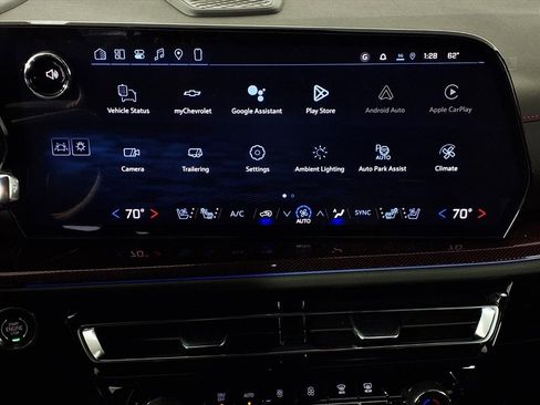 New 2026 Chevrolet Traverse RS image 22