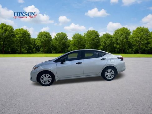 Used 2024 Nissan Versa S w/ Trunk Package image 5