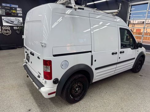 Used 2013 Ford Transit Connect XLT image 5