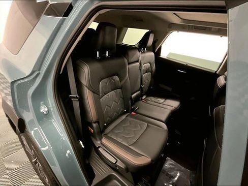 New 2026 Nissan Pathfinder Platinum AWD/4WD image 36