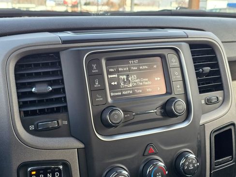 Used 2022 RAM 1500 Tradesman w/ Chrome Appearance Package image 27