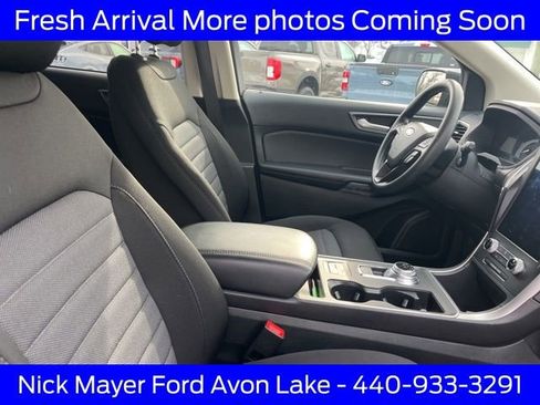Used 2024 Ford Edge SE image 12