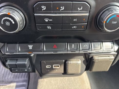 Used 2021 Chevrolet Silverado 3500 LT w/ Snow Plow Prep Package AWD/4WD image 39