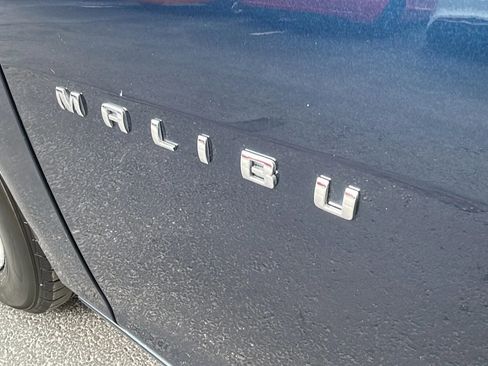 Used 2021 Chevrolet Malibu LT image 25