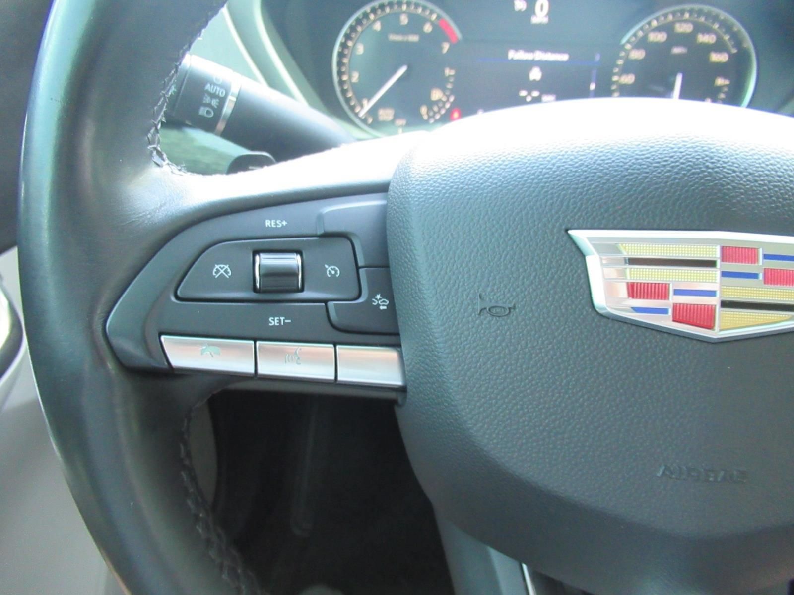 Used 2020 Cadillac XT4 Premium Luxury w/ Driver Awareness Package FWD image 23