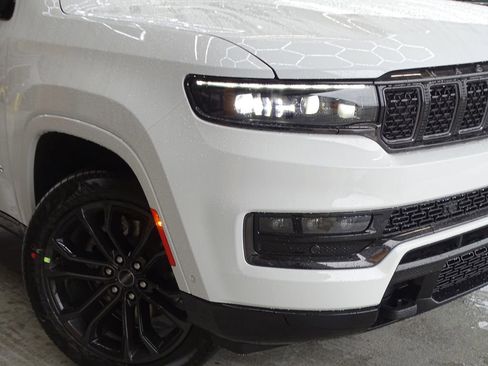 New 2024 Jeep Grand Wagoneer Series II w/ Quick Order Packagew 28T image 57