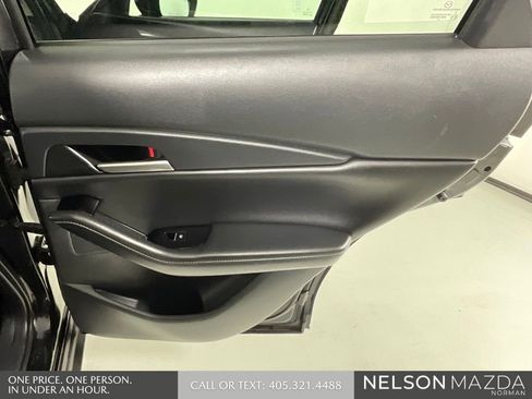 Certified 2025 MAZDA CX-30 AWD 2.5 S w/ Select Sport Pkg image 22