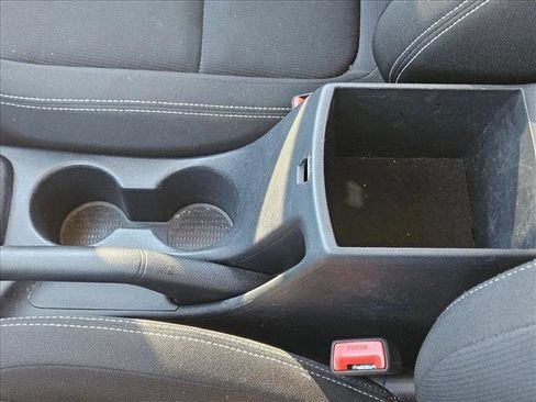 Used 2023 Hyundai Venue SEL w/ Cargo Package image 15