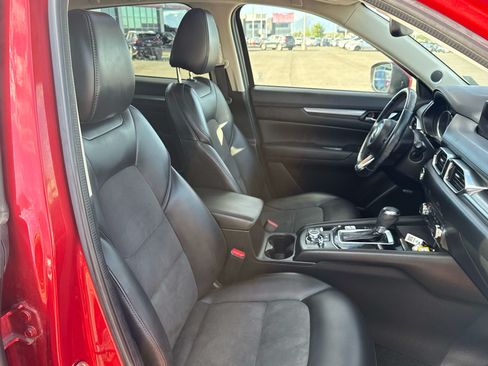 Used 2018 MAZDA CX-5 Touring w/ Preferred Equipment Package AWD/4WD image 17