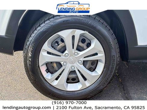 Used 2024 Chevrolet Trax LS FWD image 10