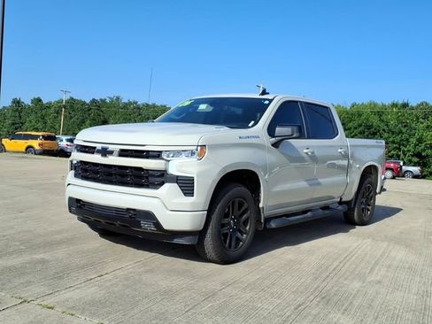 Used 2026 Chevrolet Silverado 1500 RST w/ RST Select Package AWD/4WD image 2
