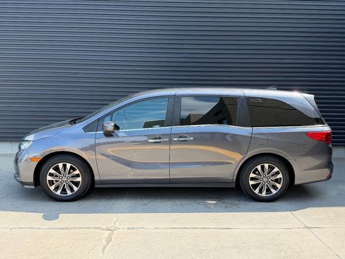 Used 2023 Honda Odyssey EX-L image 9