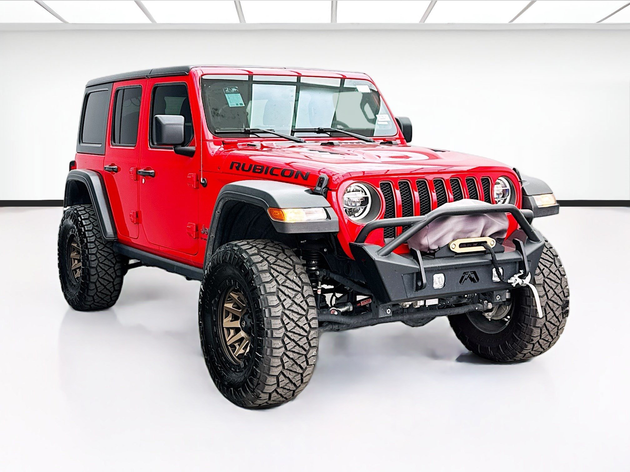 Used 2023 Jeep Wrangler Unlimited Rubicon AWD/4WD image 3