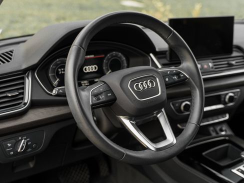 Used 2024 Audi Q5 e Premium Plus image 10
