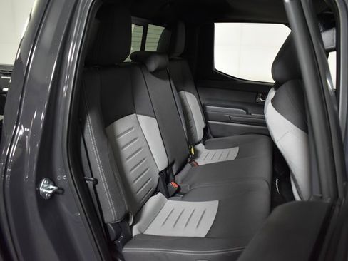 Used 2024 Toyota Tacoma TRD Off-Road image 32