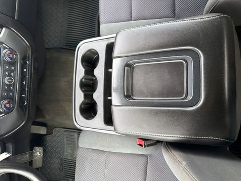 Used 2017 Chevrolet Silverado 1500 LT w/ All Star Edition AWD/4WD image 28