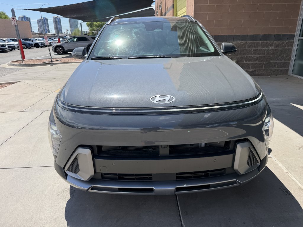 Used 2024 Hyundai Kona Limited FWD image 10