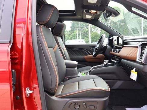 New 2026 GMC Canyon AT4 w/ Technology Plus Package AWD/4WD image 41