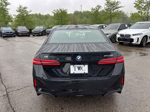 New 2026 BMW i5 eDrive40 w/ M Sport Package AWD/4WD image 26