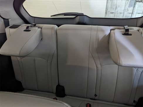 New 2026 INFINITI QX60 Luxe w/ Cargo Package image 8