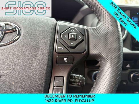 Used 2018 Toyota Tacoma TRD Sport image 15