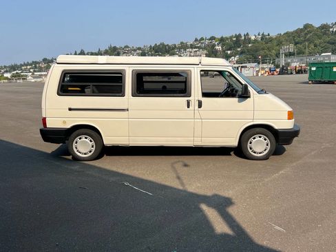 Used 1995 Volkswagen Eurovan Camper image 7