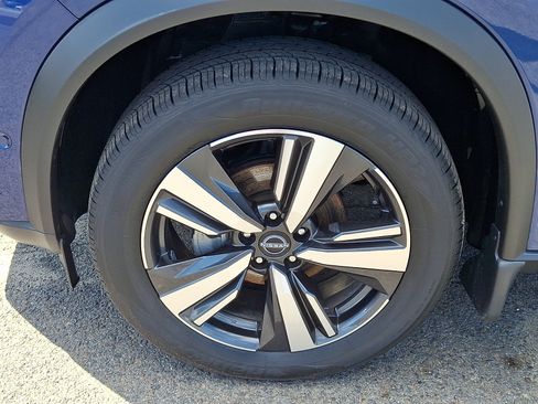 Certified 2023 Nissan Rogue SL w/ SL Premium Package AWD/4WD image 11