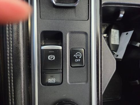 Used 2022 Nissan Pathfinder Platinum w/ Cargo Package AWD/4WD image 46