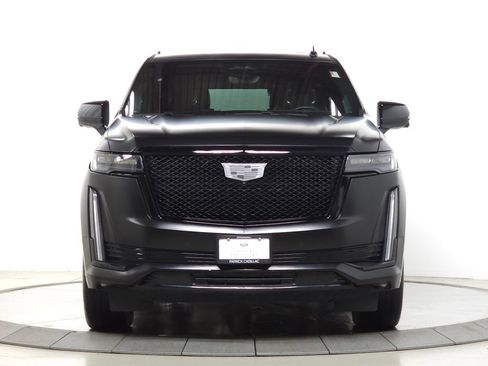 Certified 2023 Cadillac Escalade Sport Platinum w/ LPO, ONYX Package AWD/4WD image 11