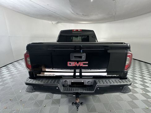 Used 2018 GMC Sierra 1500 Denali w/ Denali Ultimate Package AWD/4WD image 7