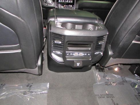 Used 2023 RAM 1500 Limited w/ Body Color Bumper Group image 30