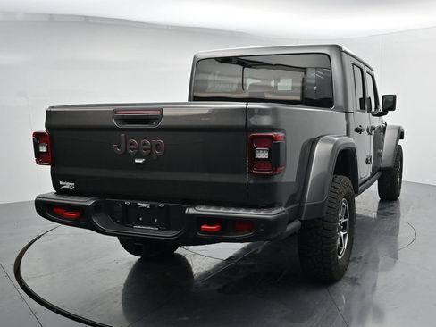 Used 2025 Jeep Gladiator Rubicon AWD/4WD image 6