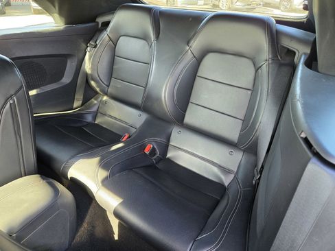 Used 2024 Ford Mustang Premium image 9