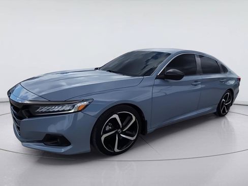 Used 2022 Honda Accord Sport image 4