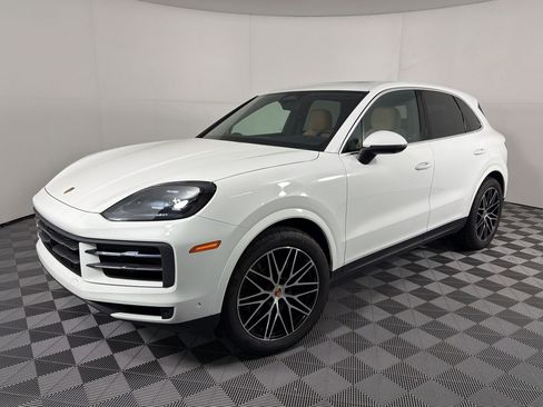 Certified 2026 Porsche Cayenne AWD/4WD image 1