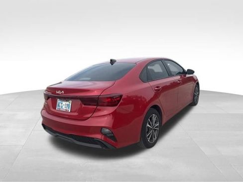 Certified 2023 Kia Forte LXS FWD image 3