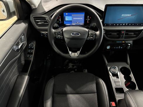 New 2026 Ford Escape SE image 18