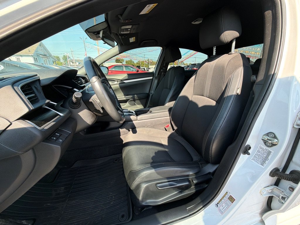 Used 2019 Honda Civic Sport image 10