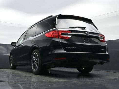 Used 2024 Honda Odyssey Elite image 34