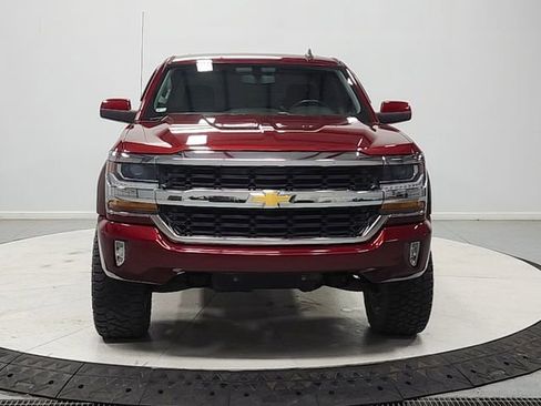 Used 2017 Chevrolet Silverado 1500 LT w/ All Star Edition AWD/4WD image 2