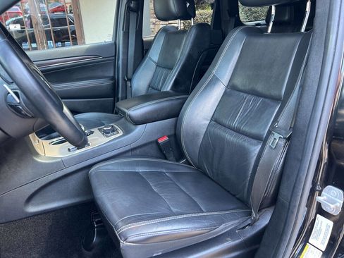 Used 2014 Jeep Grand Cherokee Limited image 9