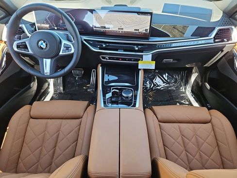 New 2027 BMW X6 xDrive40i w/ Climate Comfort Package AWD/4WD image 15