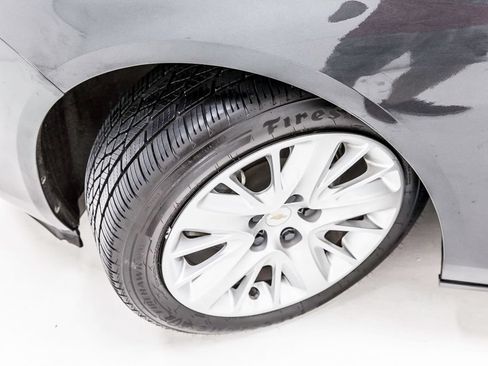 Used 2018 Chevrolet Impala LS FWD image 15