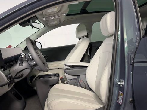 Used 2026 Hyundai Ioniq 5 Limited image 23