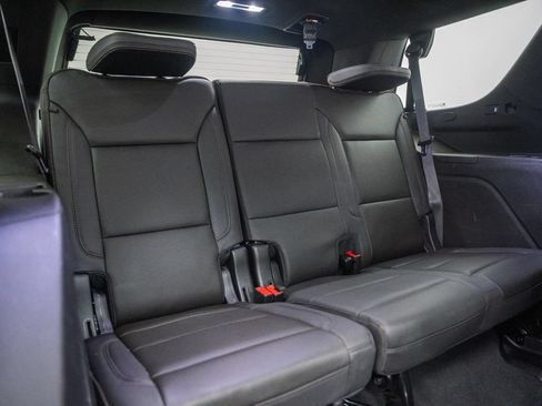 Used 2024 Chevrolet Tahoe High Country AWD/4WD image 39
