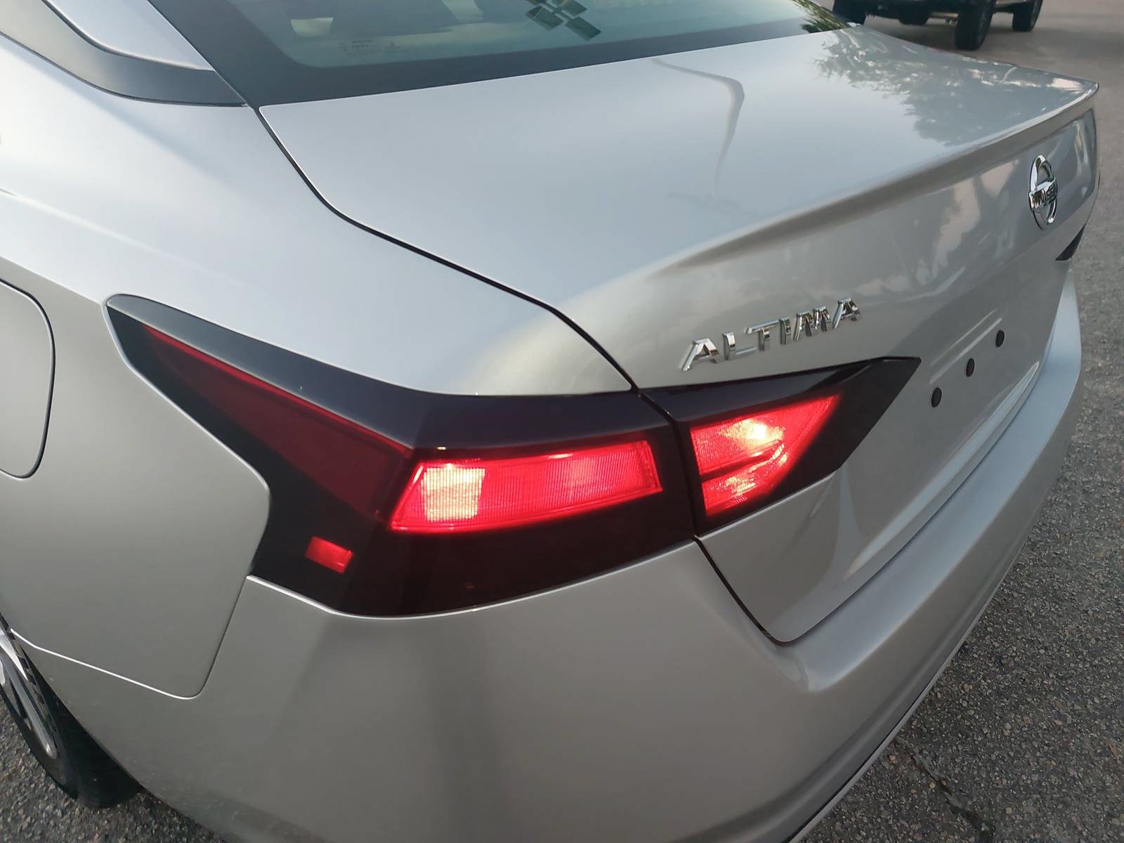 Used 2020 Nissan Altima 2.5 S FWD image 35