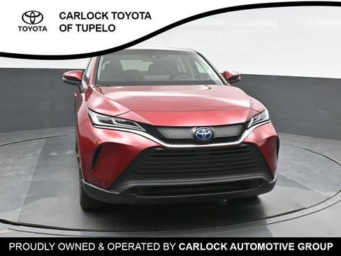 Used 2023 Toyota Venza LE image 6