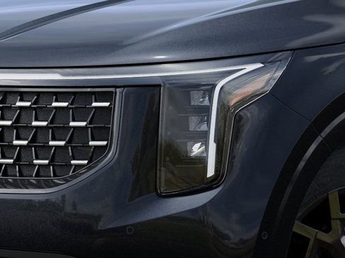 New 2026 Kia Carnival SX FWD image 10