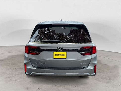 New 2026 Honda Odyssey Elite image 4