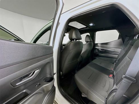 Used 2023 Hyundai Santa Cruz SEL w/ Activity Package image 17